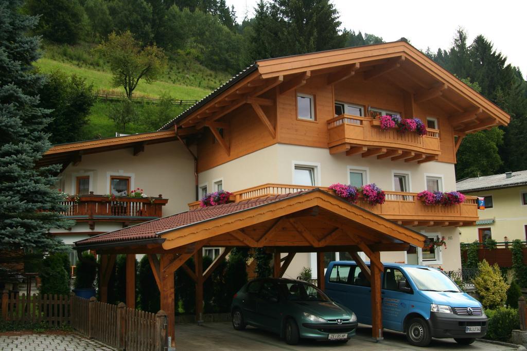 Neukirchen am Großvenediger Haus Barbara Breuer 아파트 객실 사진